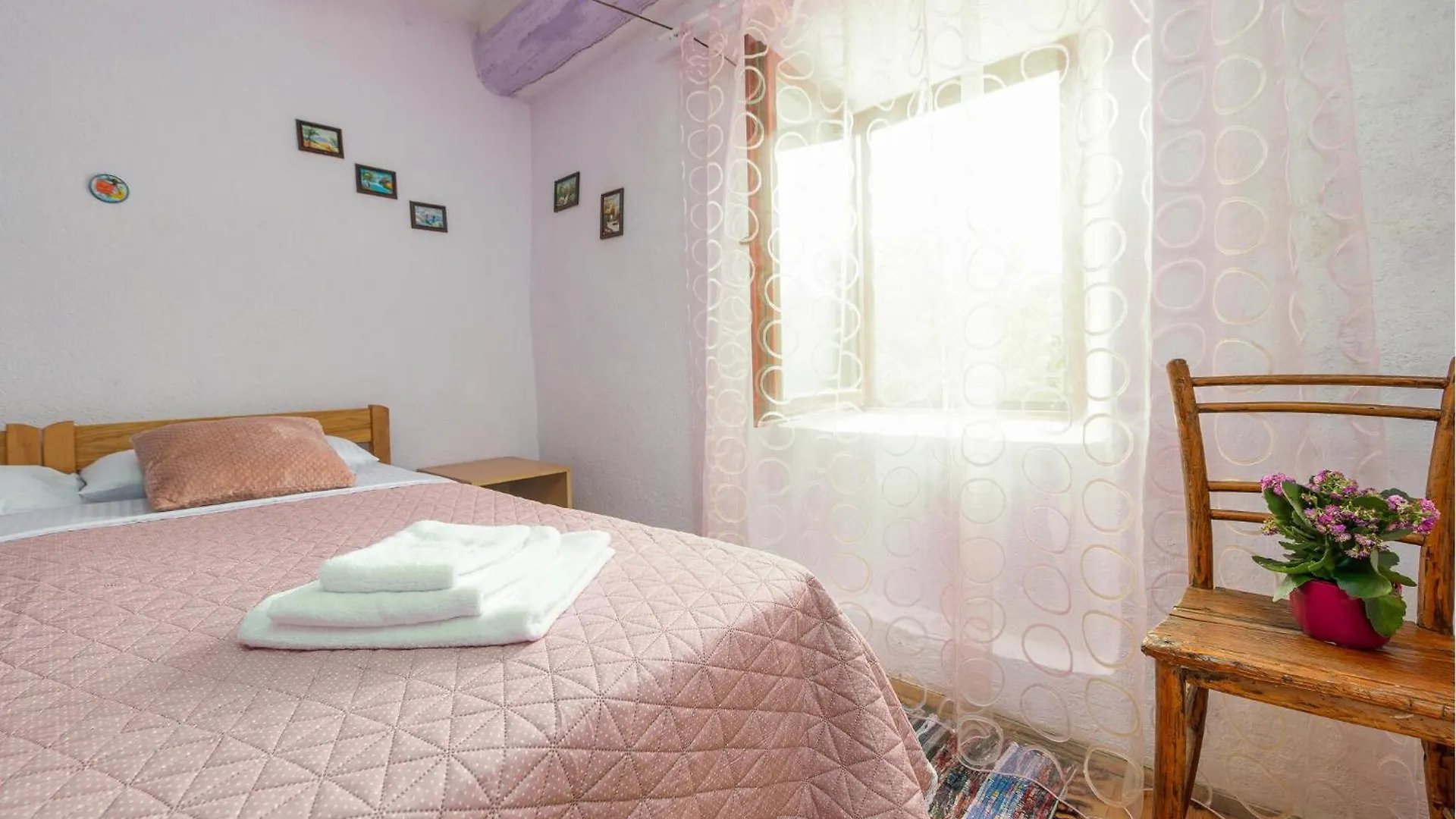 Pine Hill Holiday House Gračac